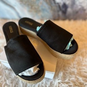 Barneys New York Black Satin Woven Platform Sandals Size 7.5